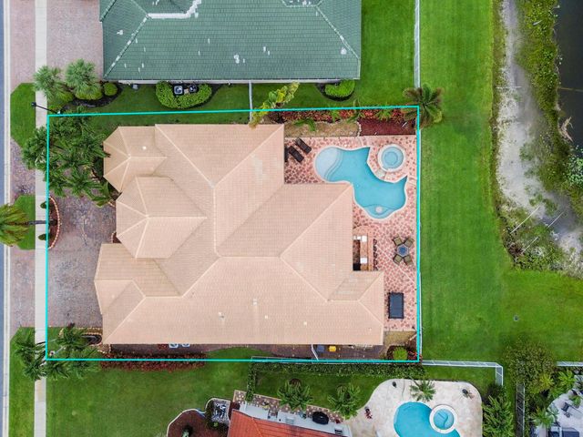 11852 Osprey Point Circle, Wellington, FL 33449