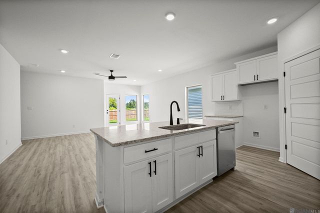 2108 Clark Ave, Zachary, LA 70791