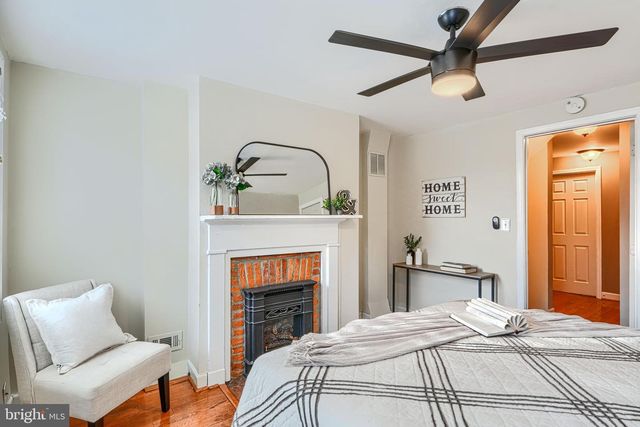 14 E HAMBURG ST E, Baltimore, MD 21230