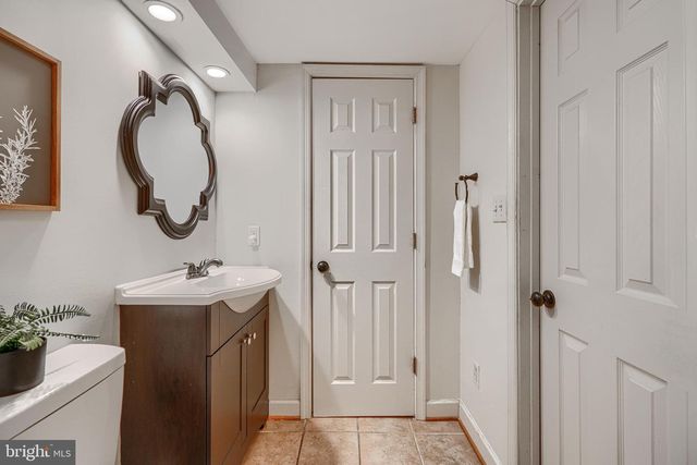 14 E HAMBURG ST E, Baltimore, MD 21230