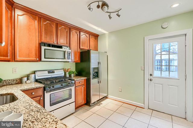 14 E HAMBURG ST E, Baltimore, MD 21230