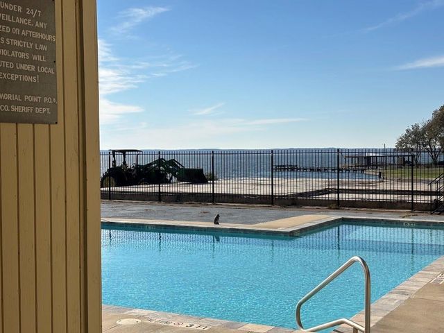 400 Echo Lane 26, Livingston, TX 77351