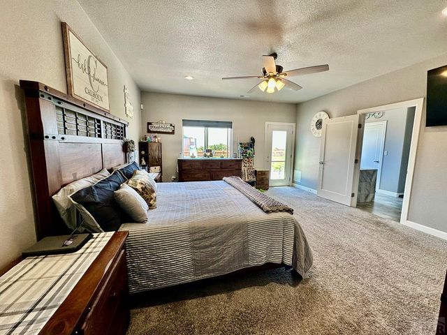 2064 W Hesperus Dr, Pueblo West, CO 81007