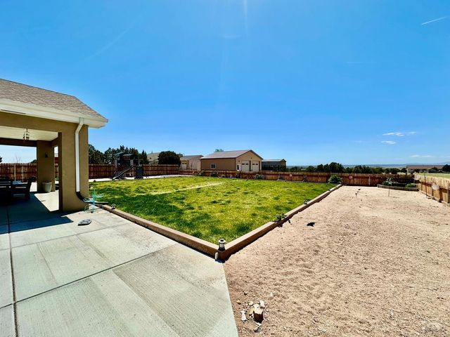 2064 W Hesperus Dr, Pueblo West, CO 81007