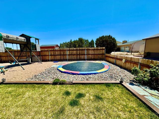 2064 W Hesperus Dr, Pueblo West, CO 81007