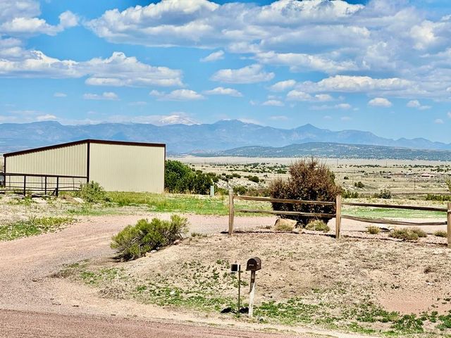 2064 W Hesperus Dr, Pueblo West, CO 81007