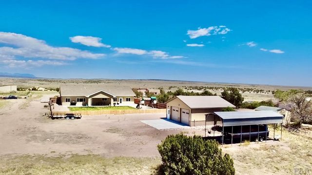2064 W Hesperus Dr, Pueblo West, CO 81007