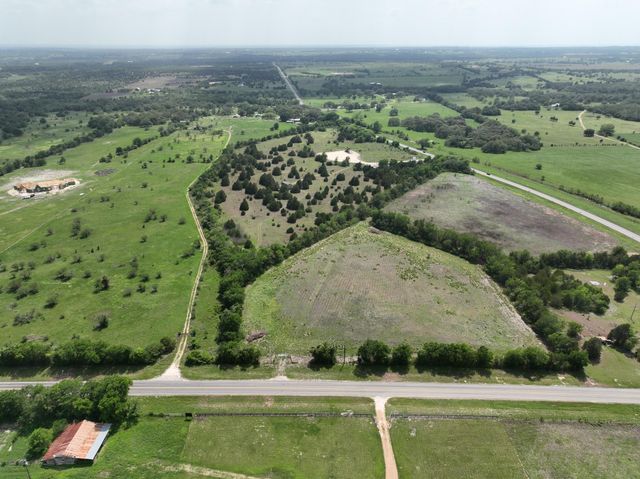 544 E Fm 1291, Round Top, TX 78954
