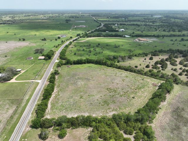 544 E Fm 1291, Round Top, TX 78954