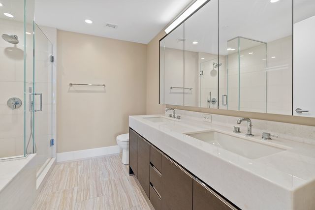 100 Lovejoy Wharf 11F, Boston, MA 02114