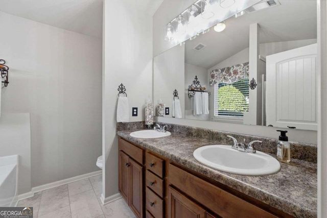 260 Creek View Lane, Acworth, GA 30102