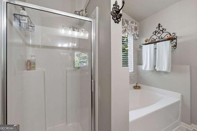 260 Creek View Lane, Acworth, GA 30102