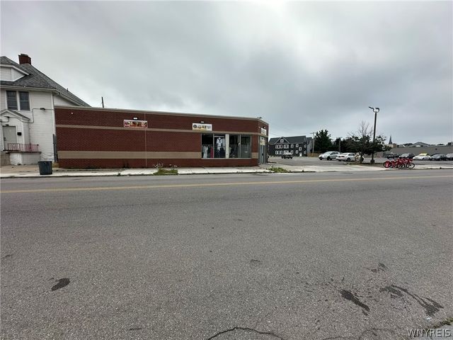 345 West Ferry Street, Buffalo, NY 14213
