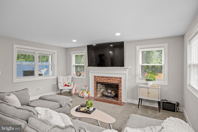 218 PLEASANT MILLS ROAD, Hammonton, NJ 08037