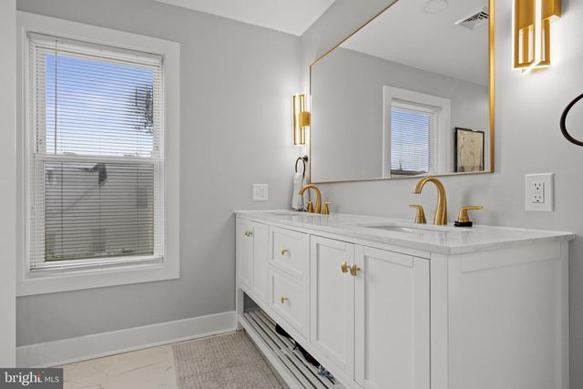 218 PLEASANT MILLS ROAD, Hammonton, NJ 08037