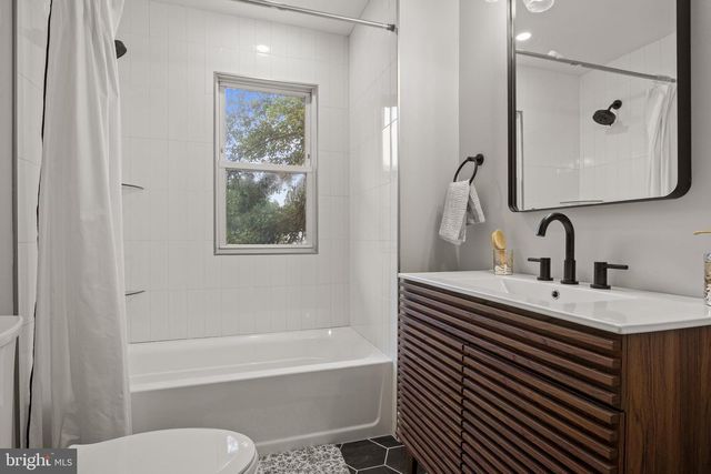 218 PLEASANT MILLS ROAD, Hammonton, NJ 08037