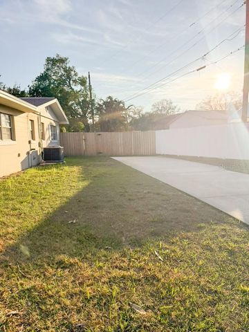 2208 COMMUNITY WAY, Sanford, FL 32771