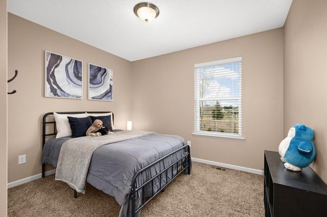 15149 Emory Circle, Apple Valley, MN 55124