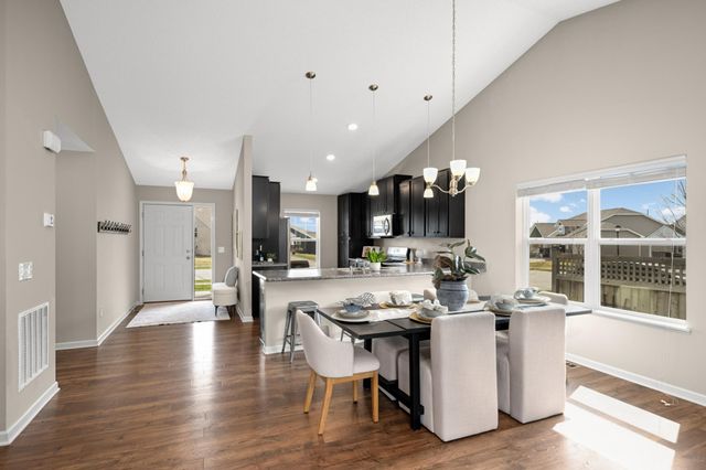 15149 Emory Circle, Apple Valley, MN 55124