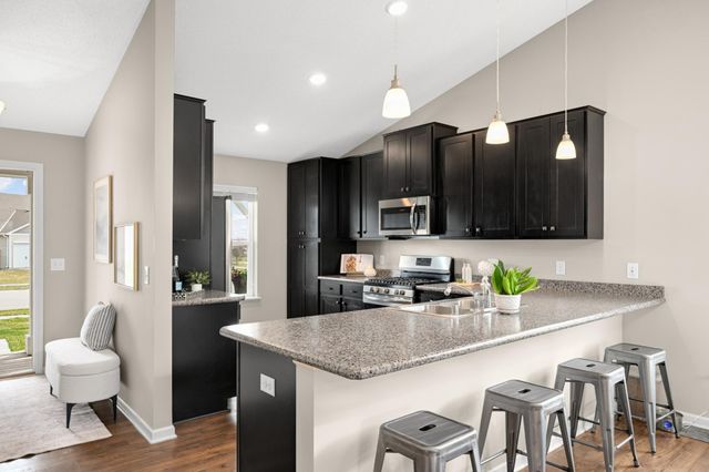 15149 Emory Circle, Apple Valley, MN 55124