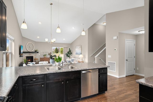 15149 Emory Circle, Apple Valley, MN 55124