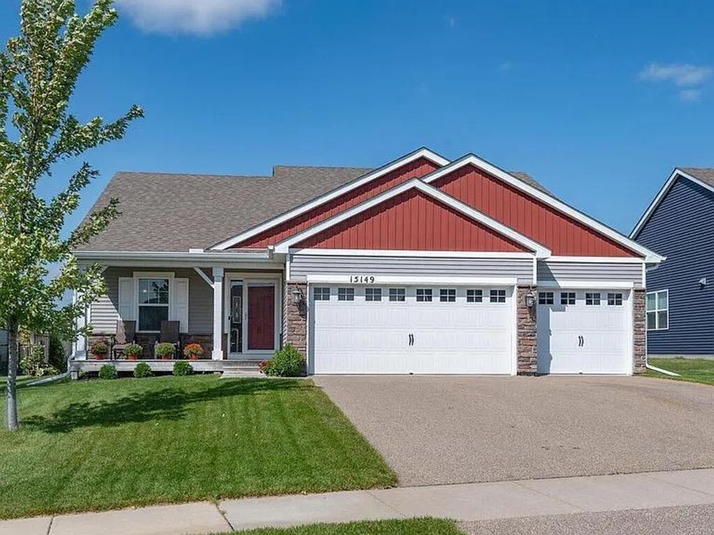 15149 Emory Circle, Apple Valley, MN 55124