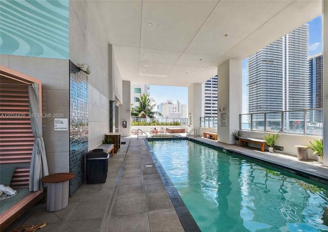 227 NE 2nd St 2805, Miami, FL 33132