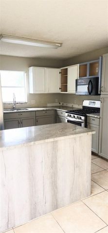 984 KENBAR AVENUE, Haines City, FL 33844