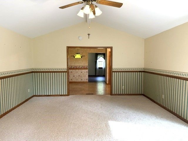 2258 SAINT ANDREW Drive, Erie, PA 16509