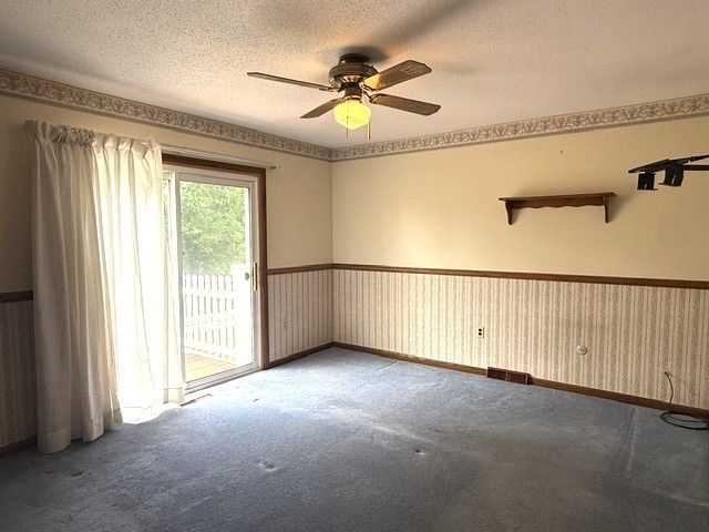 2258 SAINT ANDREW Drive, Erie, PA 16509