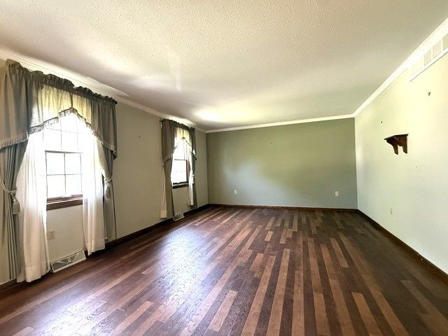 2258 SAINT ANDREW Drive, Erie, PA 16509