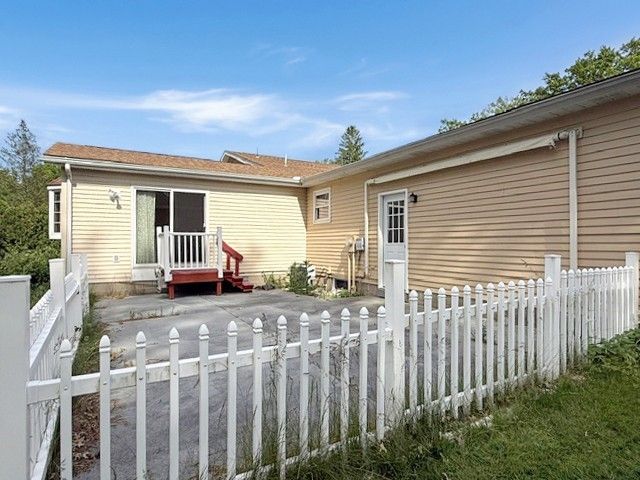 2258 SAINT ANDREW Drive, Erie, PA 16509