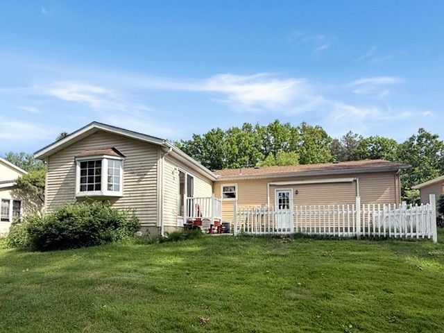 2258 SAINT ANDREW Drive, Erie, PA 16509