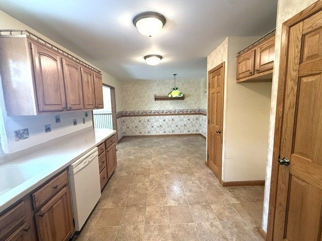 2258 SAINT ANDREW Drive, Erie, PA 16509