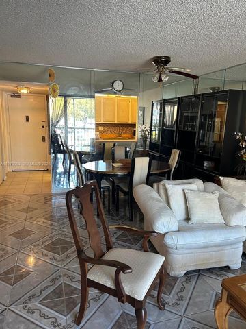 3821 Environ Blvd 202, Lauderhill, FL 33319