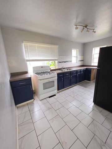4433 Vermont Court, Gary, IN 46409