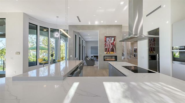 1540 HILLVIEW DRIVE, Sarasota, FL 34239