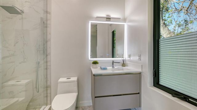 1540 HILLVIEW DRIVE, Sarasota, FL 34239