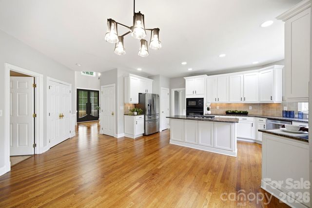 12319 Summer Breeze Court, Charlotte, NC 28277