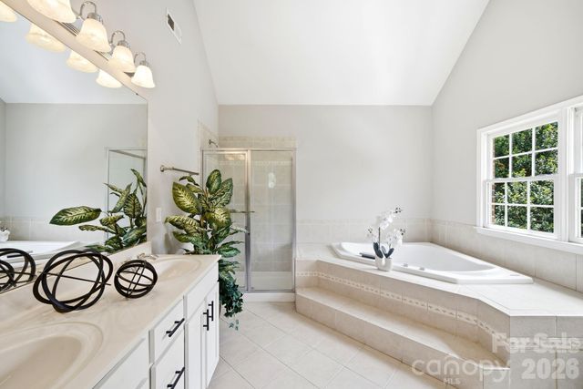 12319 Summer Breeze Court, Charlotte, NC 28277
