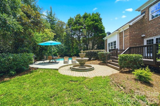 12319 Summer Breeze Court, Charlotte, NC 28277