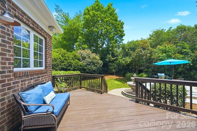 12319 Summer Breeze Court, Charlotte, NC 28277