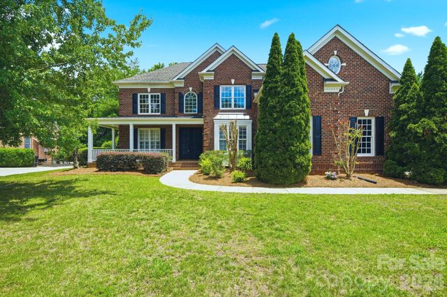 12319 Summer Breeze Court, Charlotte, NC 28277