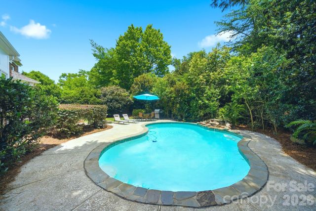 12319 Summer Breeze Court, Charlotte, NC 28277