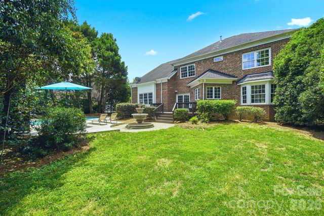 12319 Summer Breeze Court, Charlotte, NC 28277