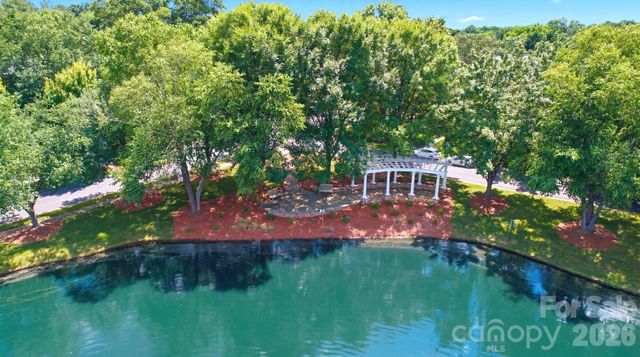 12319 Summer Breeze Court, Charlotte, NC 28277