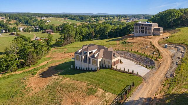 2420 Walter Way, College Grove, TN 37046
