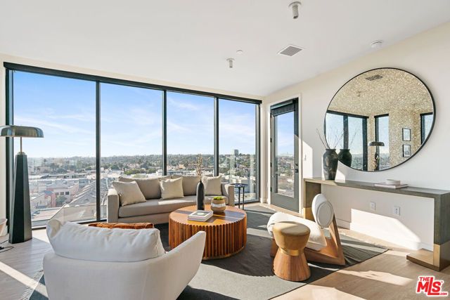 3688 Overland Avenue 624, Los Angeles, CA 90034