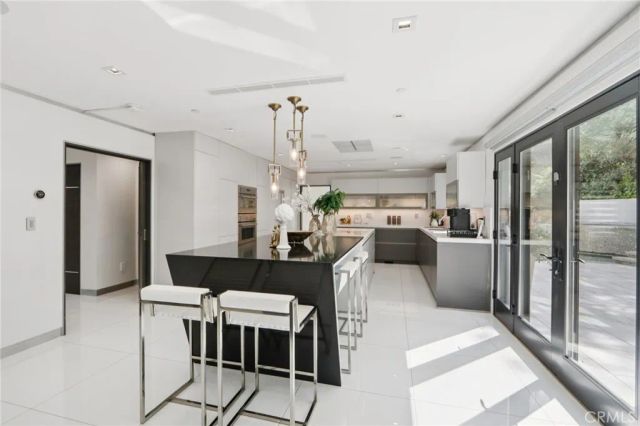 23670 Park Andorra, Calabasas, CA 91302
