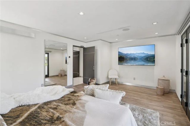 23670 Park Andorra, Calabasas, CA 91302